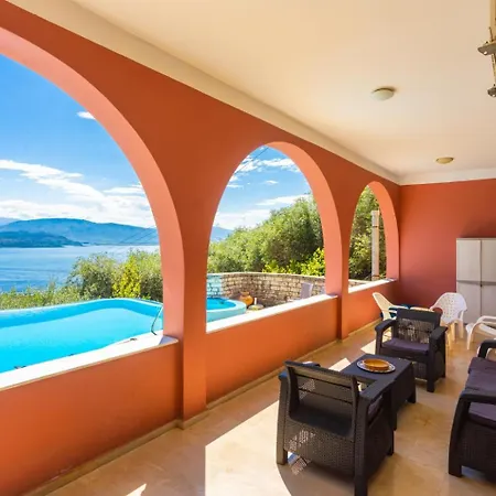 Villa Bougainvillea *